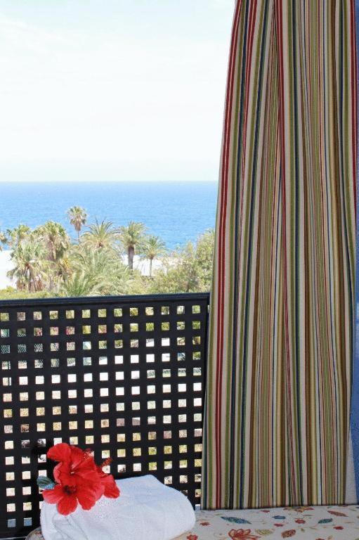 Aparthotel El Cerrito Playa Cancajos.- BreNa Baja  Exteriér fotografie