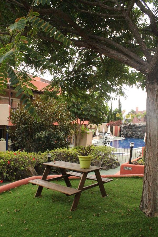 Aparthotel El Cerrito Playa Cancajos.- BreNa Baja  Exteriér fotografie
